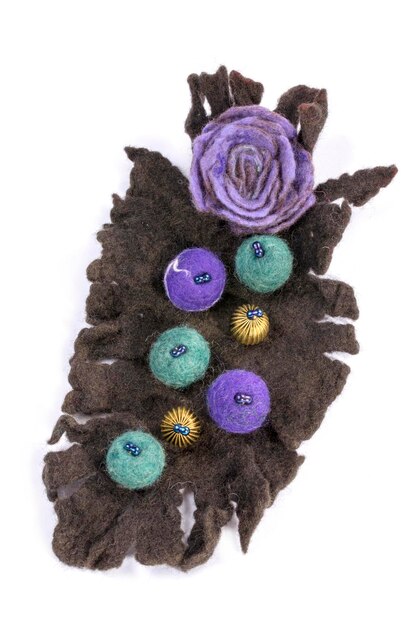 Ręcznie haftowane naszywki